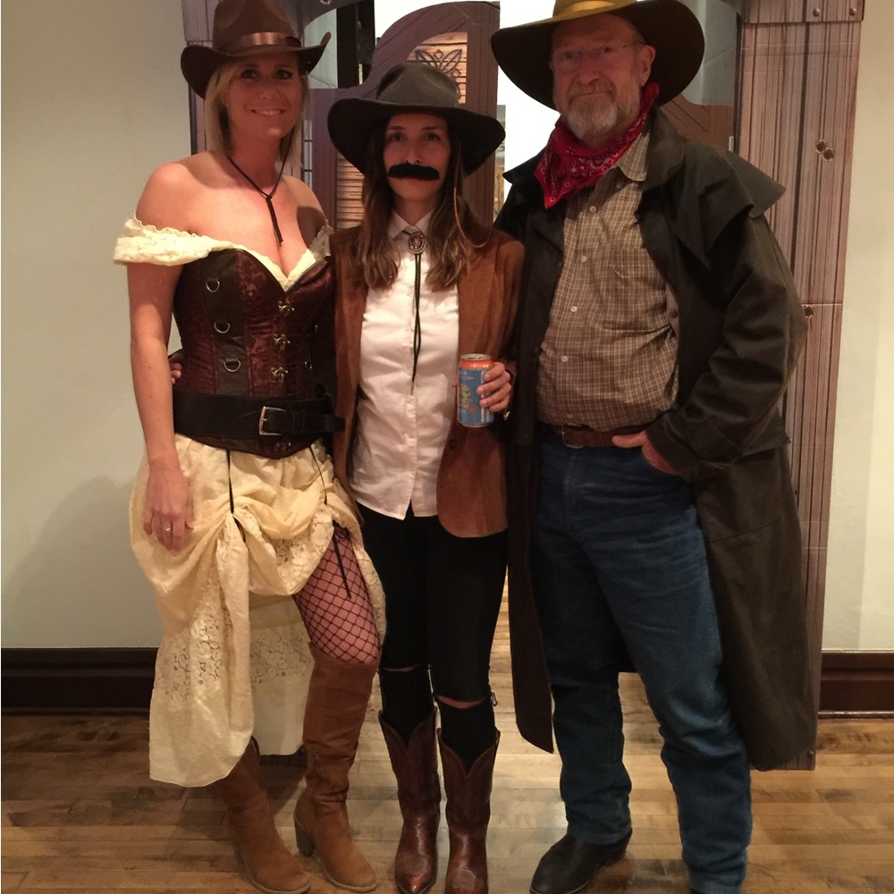 Western female costume dress